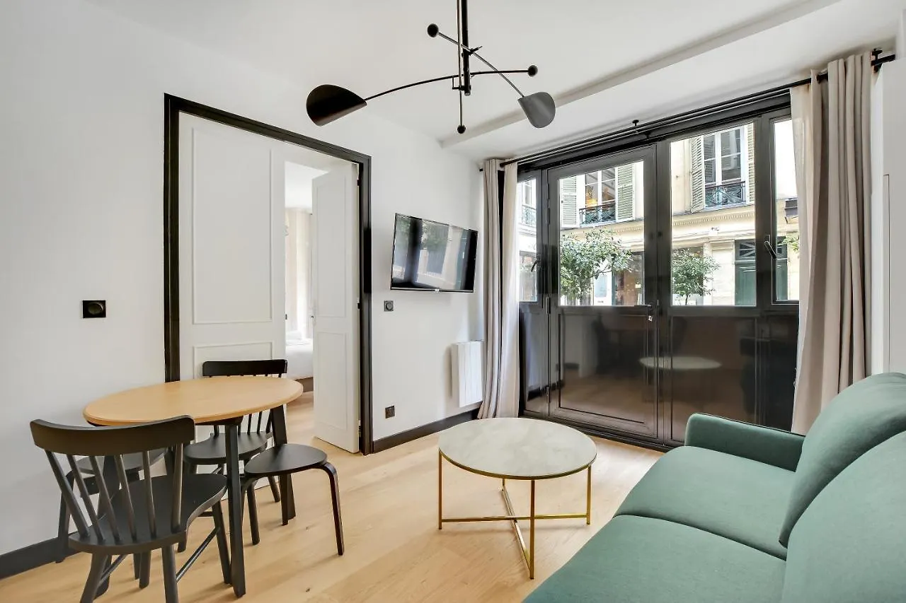 Pick A Flat's In Opera - Rue Grange Bateliere דירה *